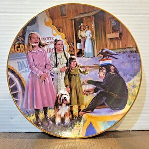 Hamilton Collection Little House On the Prairie Medicine Show Collectible Plate